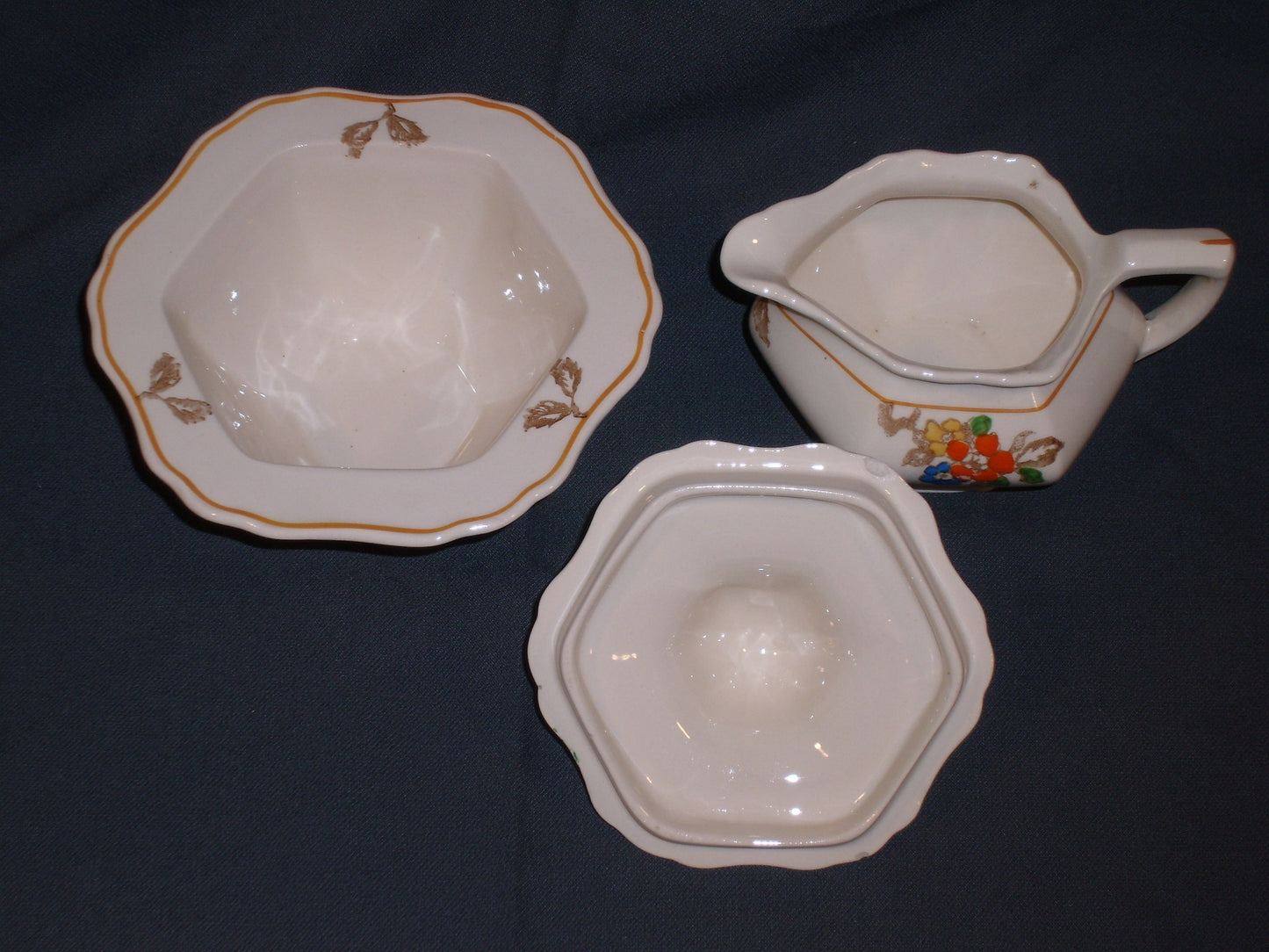 John Maddock & Sons Minerva roomstel