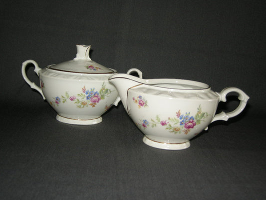 GB spierwit met kleine bloemetjes roomstel