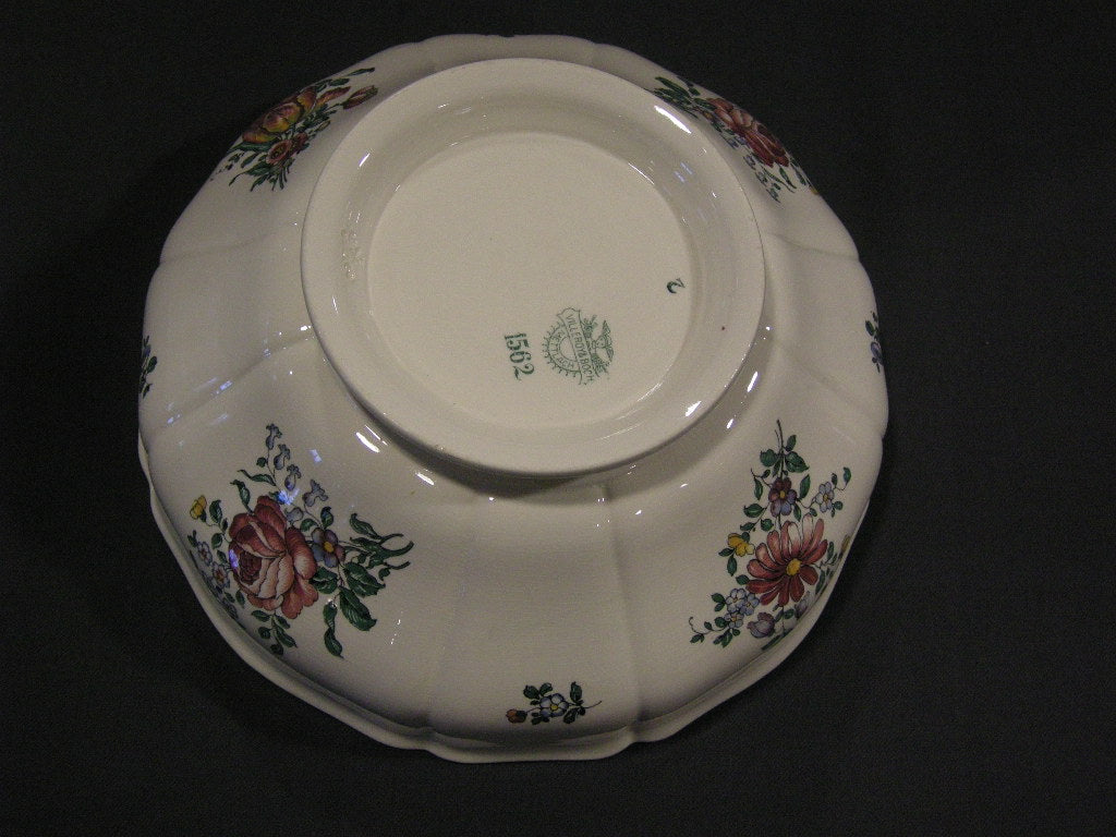 Villeroy & Boch Alt Strassburg oud stempel saladeschaal op voet O27 cm. stukje van bovenrand