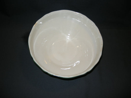 Villeroy & Boch Alt Strassburg oud stempel saladeschaal op voet O21,5 cm.