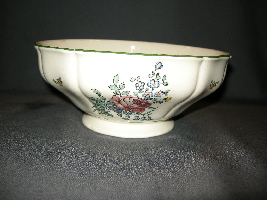 Villeroy & Boch Alt Strassburg oud stempel saladeschaal op voet O21,5 cm.