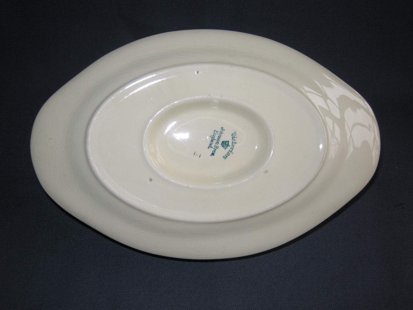 Johnson Bro's Victorian 765224 roomwit pastelgroen zilver sauskom