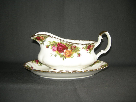 Royal Albert Old Country Roses sauskom + bijbehorende onderschotel