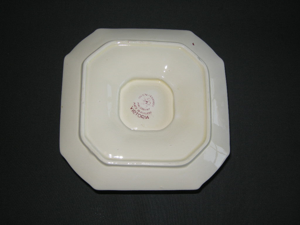 Societe Ceramique Victoria rood sauskom