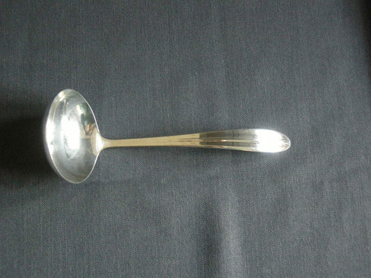 Gero verzilverd model 230 Distinction sauslepel