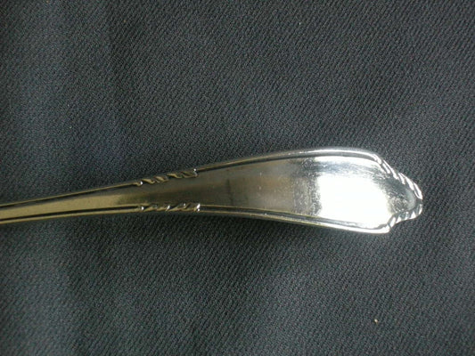 Gero verzilverd model 454 sauslepel