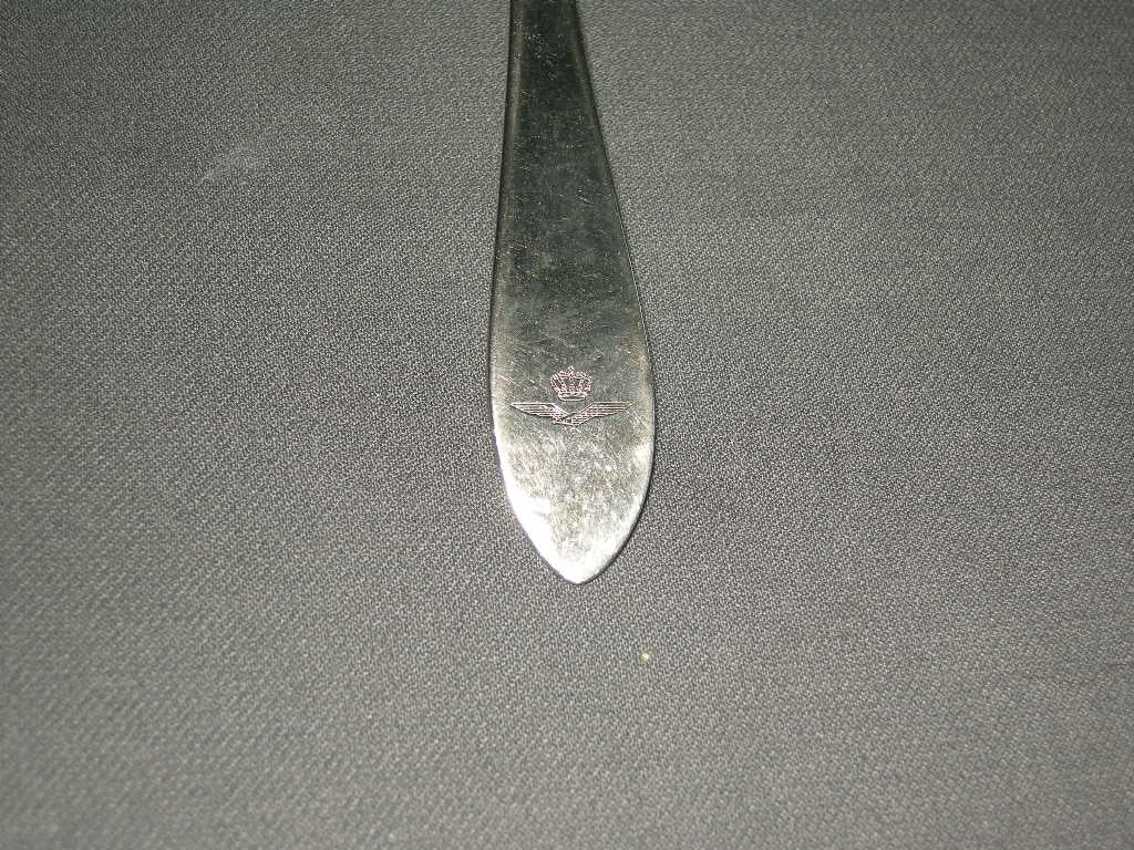Gero Zilmeta model 718 puntfilet sauslepel met logo luchtmacht