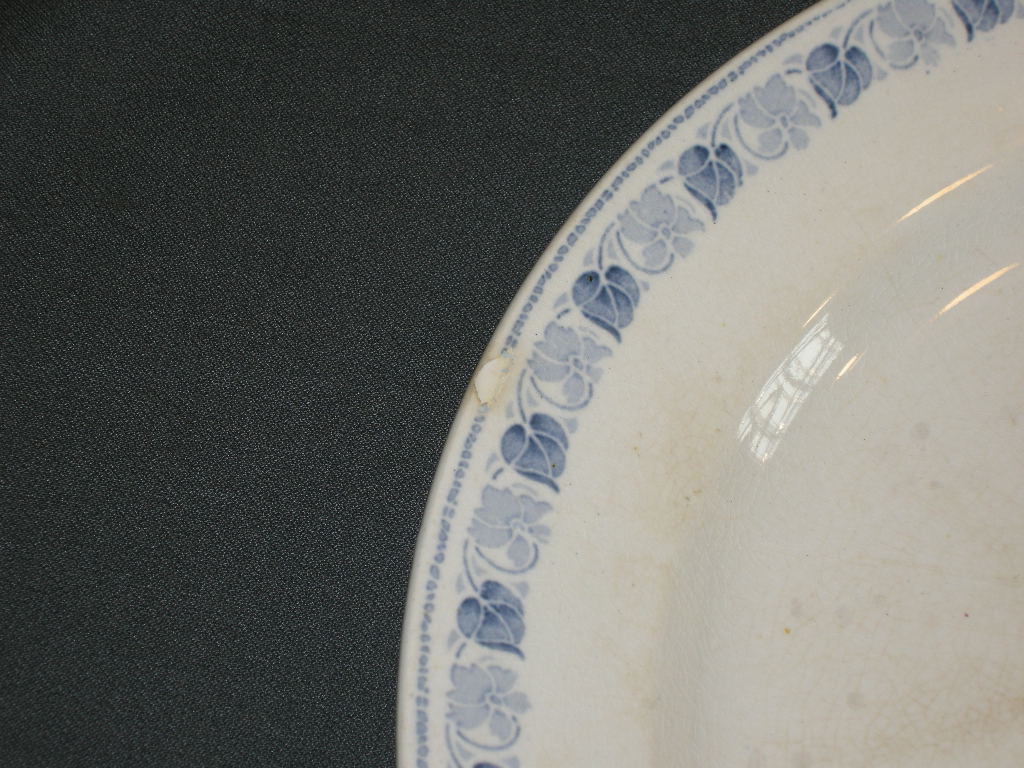 Societe Ceramique Coeur blauw schaal O29,5 cm.