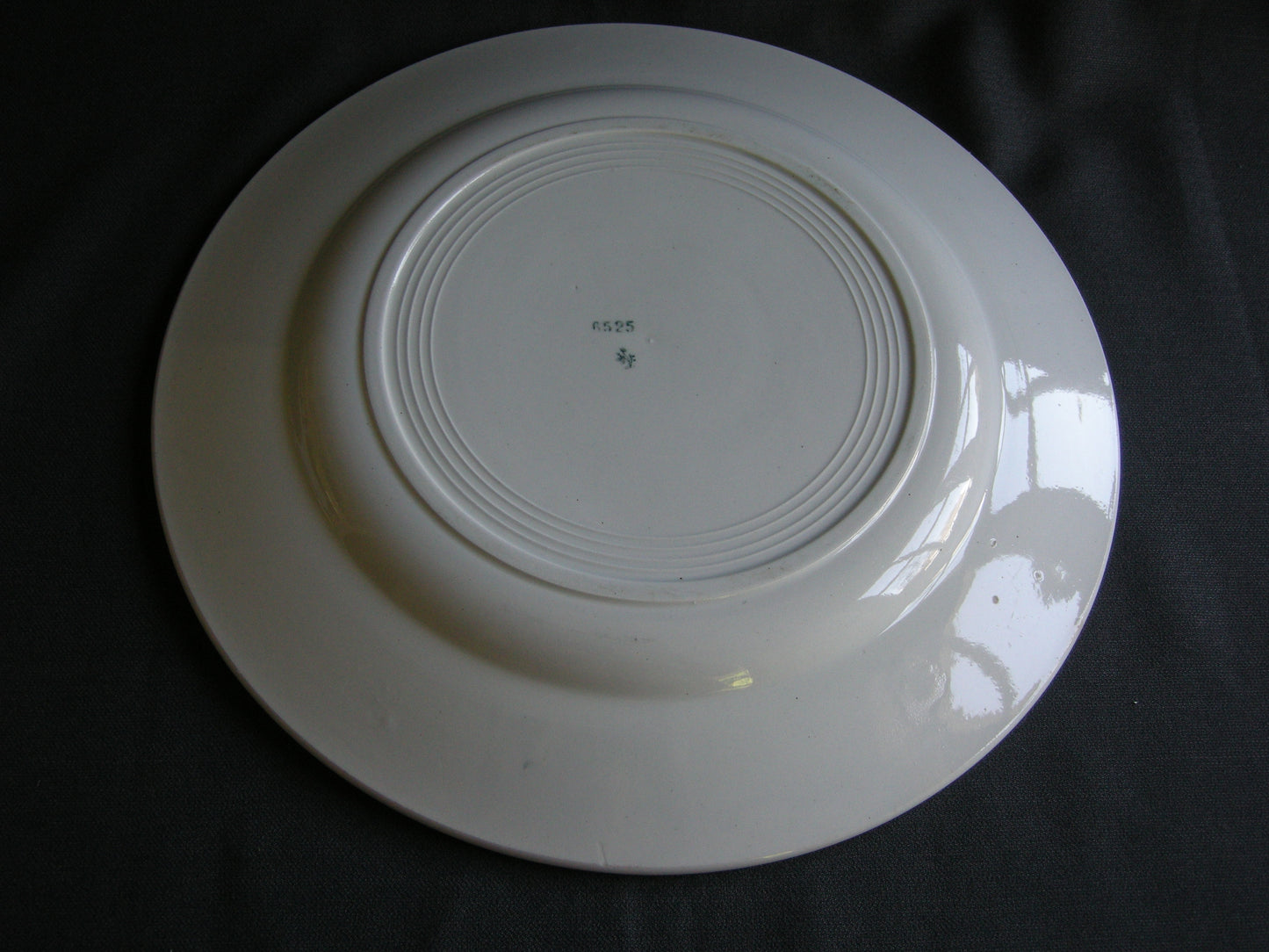 St. Amand 6525 schaal O29,5 cm.