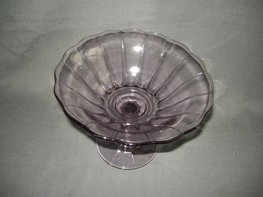 glas - kristal lila presenteerschaal op voet