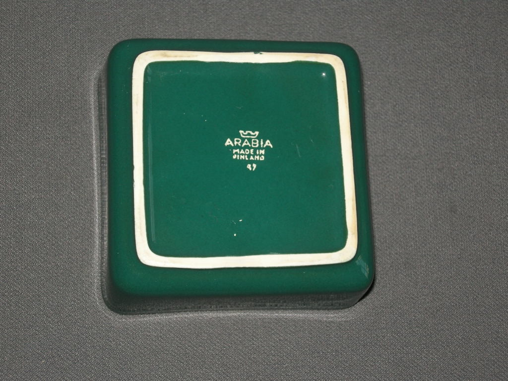 Arabia Kilta groen schaaltje 8,5 x 8,5 x 3,5 cm.