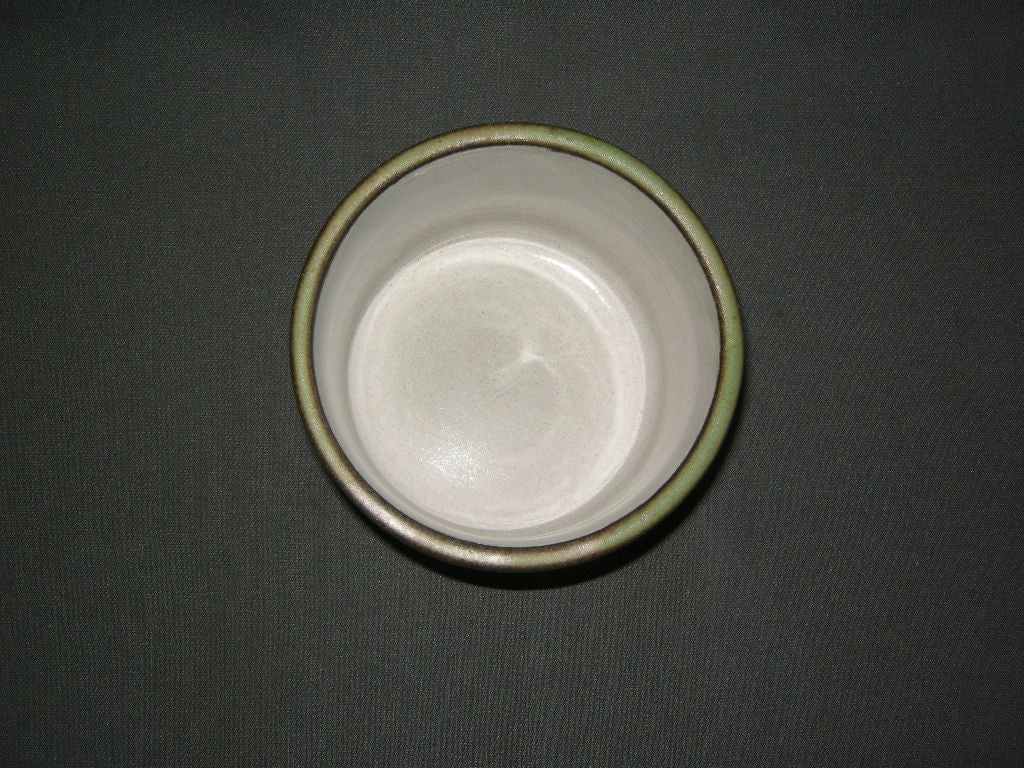 Lucie Q. Bakker Quirina schorsgroen schaaltje O11 cm.