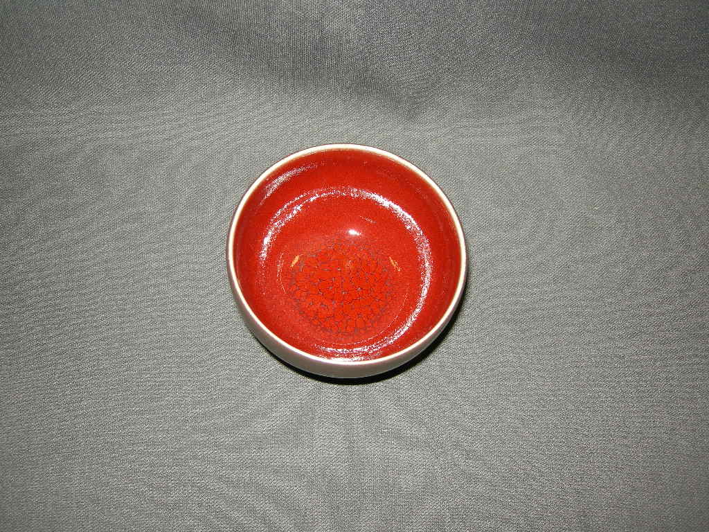 Jars Ceramistes Tourron rood schaaltje O9 cm.