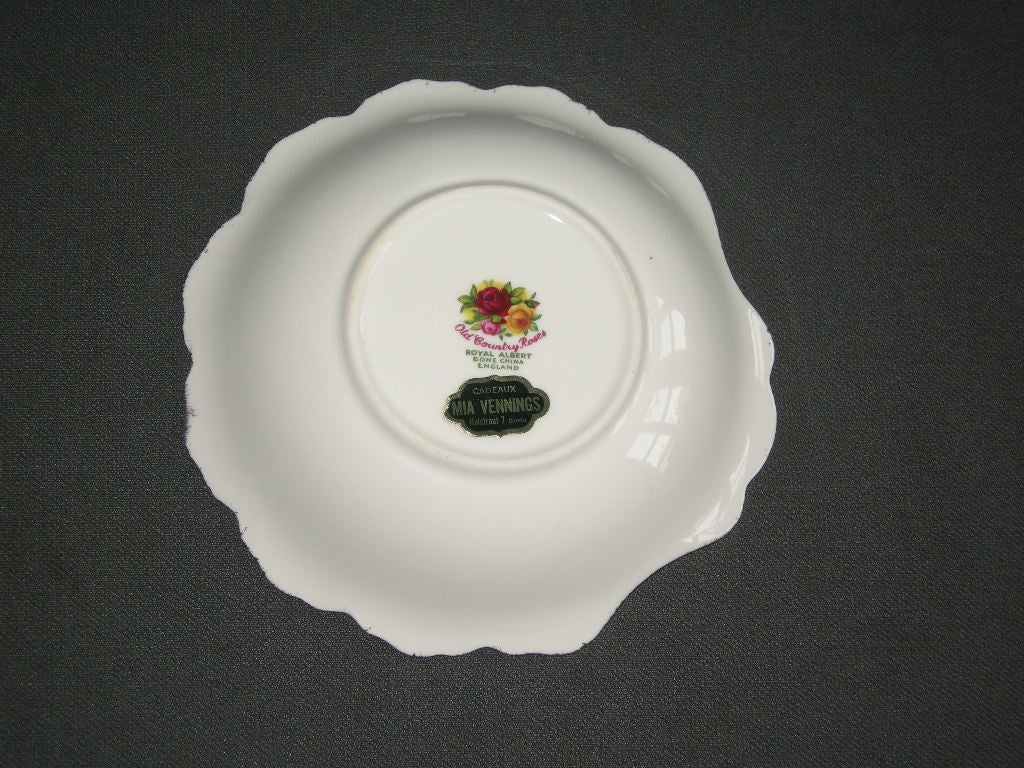 Royal Albert Old Country Roses bonbonschaaltje schelp