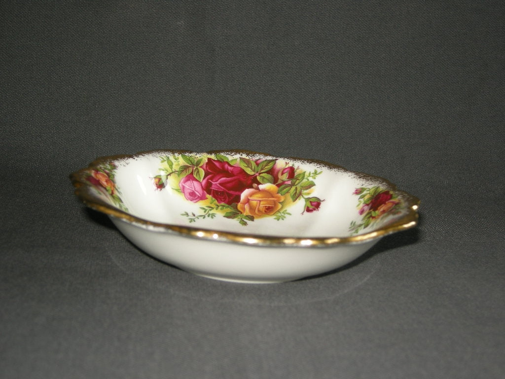 Royal Albert Old Country Roses bonbonschaaltje schelp