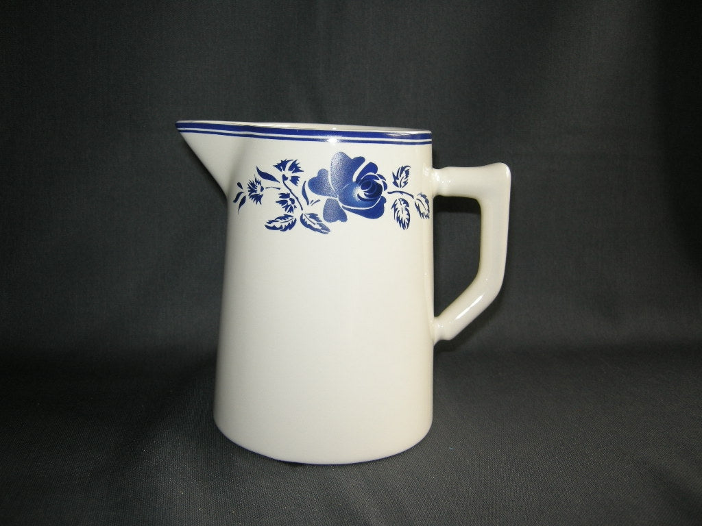 KOM Amsterdam Depot d'Argonne schenkkan Rose no. 1 kleur blauw