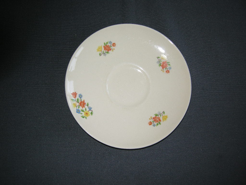 Petrus Regout bloem 013 schotel O15 cm.