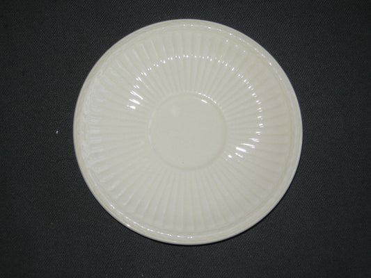 Wedgwood Edme plain schotel O13 cm. groen stempel