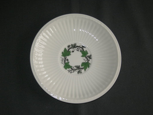 Wedgwood Stratford schotel O14,5 cm.
