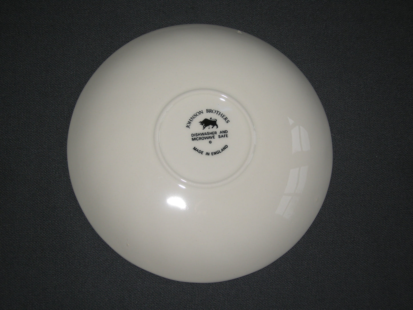 Johnson Bro's Rose Chintz schotel O15,5 cm.