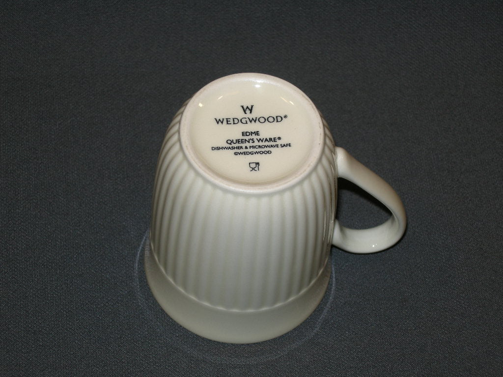 Wedgwood Edme plain mokje
