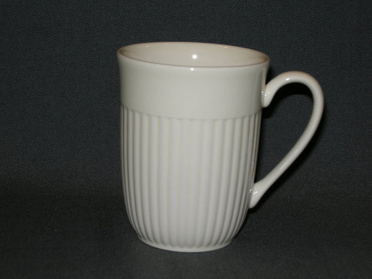 Wedgwood Edme plain mokje