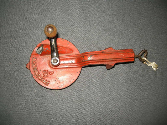 emaille rood 001. snijbonenmolen