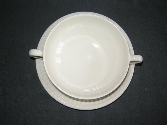 Wedgwood Briar Rose soepkop en schotel