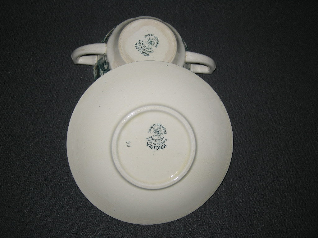 Societe Ceramique Victoria petrol soepkop & schotel 2-oor