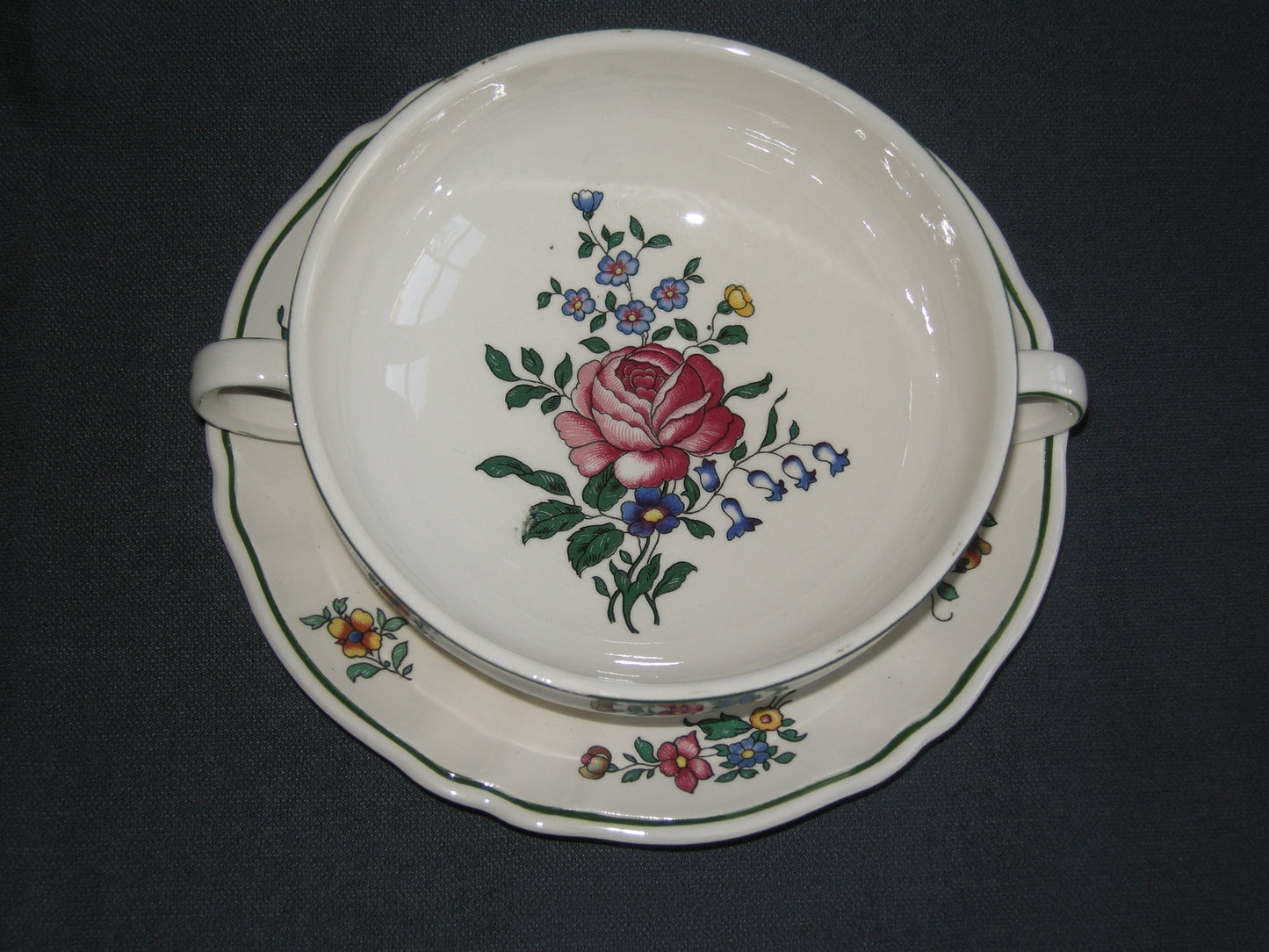 Villeroy & Boch Alt Strassburg nieuw stempel soepkop & schotel roos