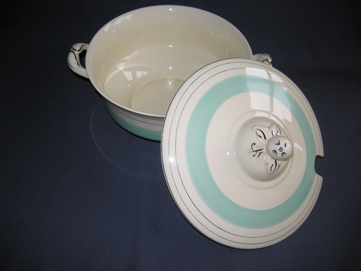 Johnson Bro's Victorian 765224 roomwit pastelgroen zilver soepterrine