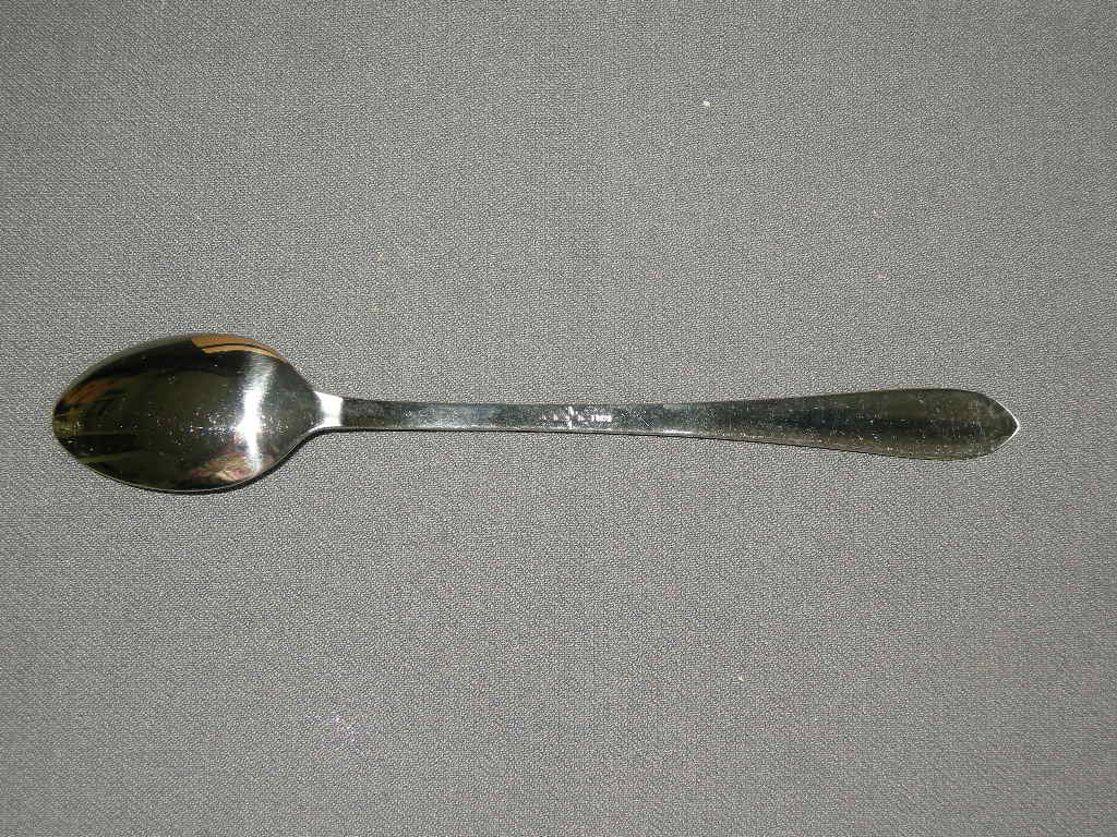 Gero Zilmeta model 718 puntfilet sorbetlepels 18 cm. in houten kistje