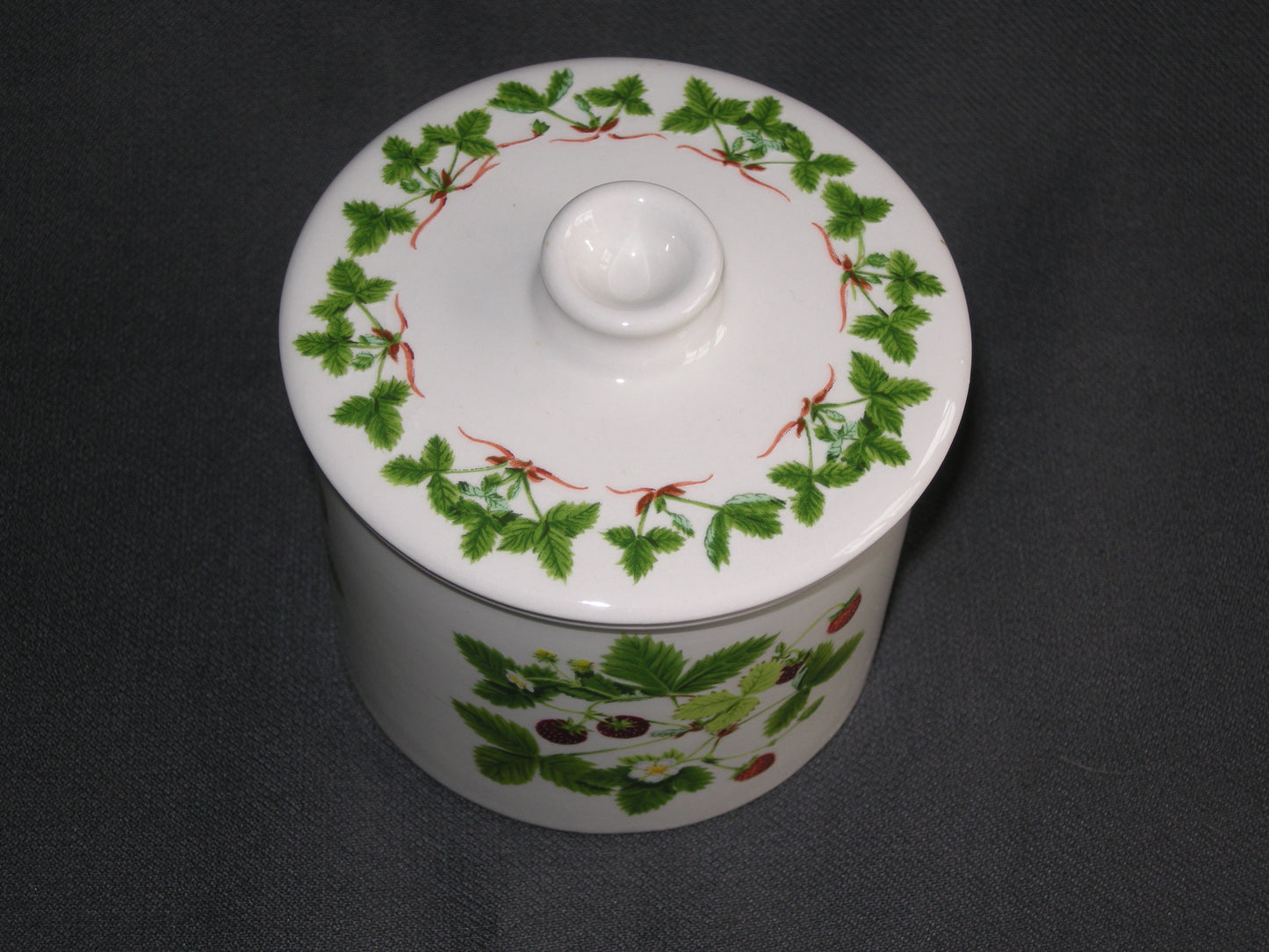 Portmeirion Summer Strawberries suikerpot