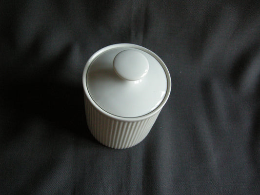 Royal Porcelain Cannelee wit suikerpot