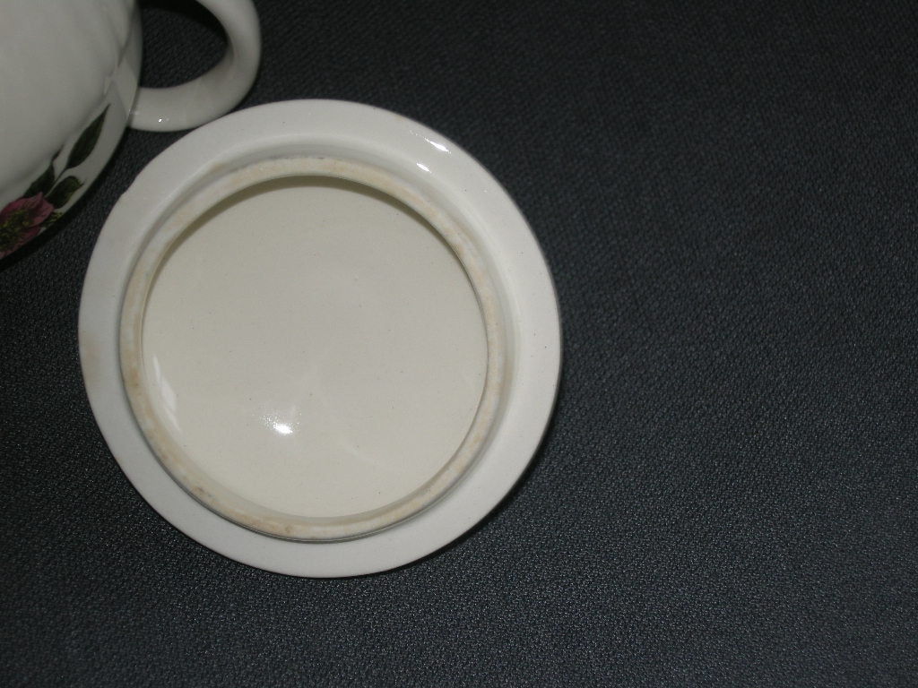 Wedgwood Briar Rose suikerpot met deksel