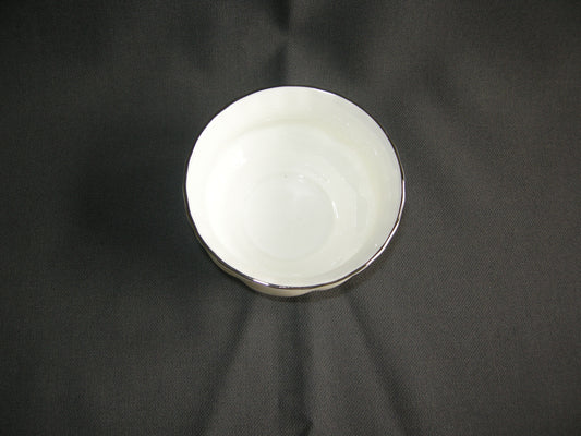 Royal Albert Chantilly suikerschaaltje