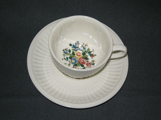 Wedgwood Conway koffiekop & schotel laag