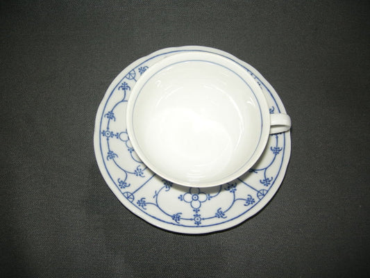 Winterling Blau Saks theekop & schotel, schulprand