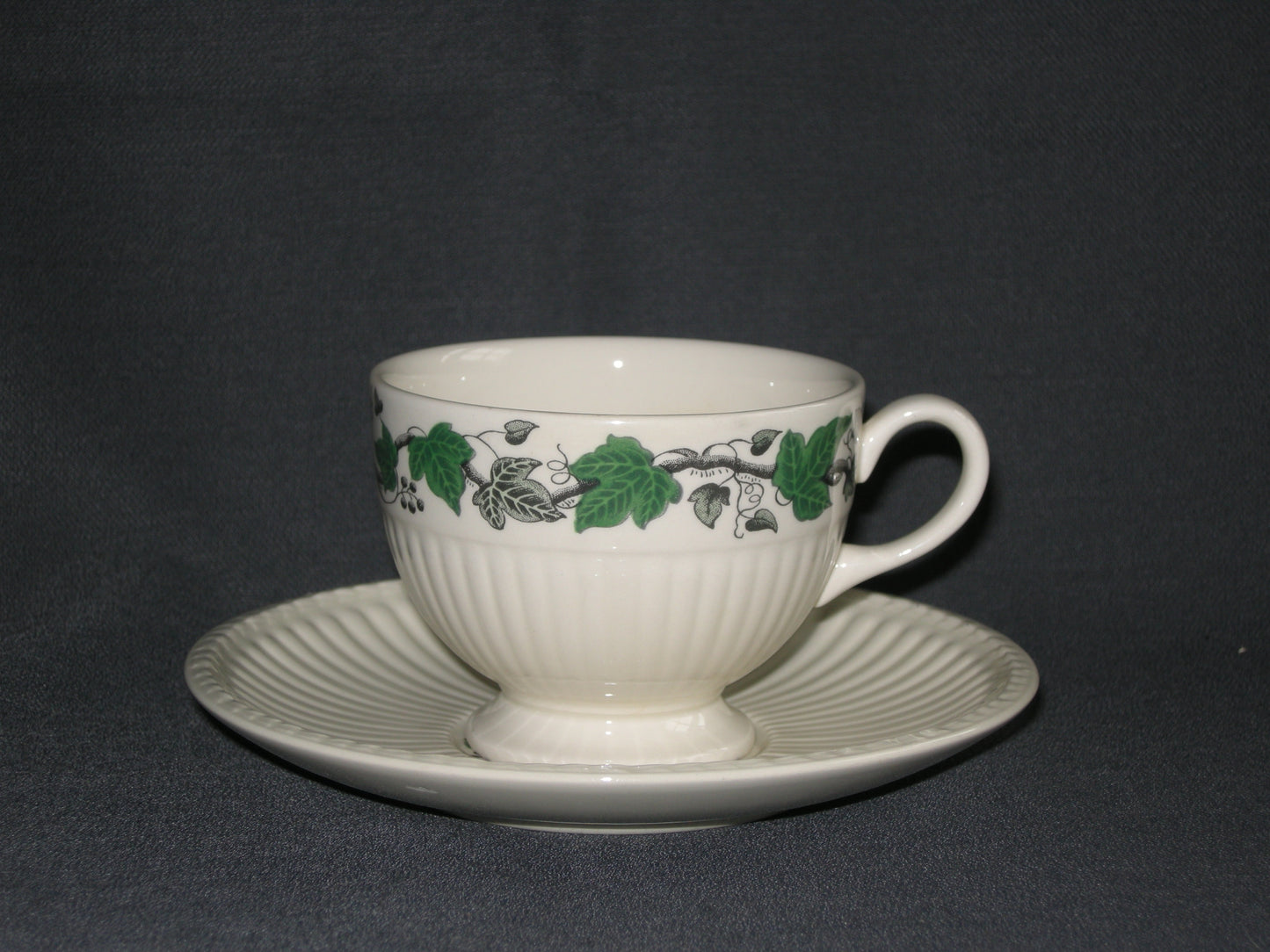 Wedgwood Stratford koffiekop & schotel laag