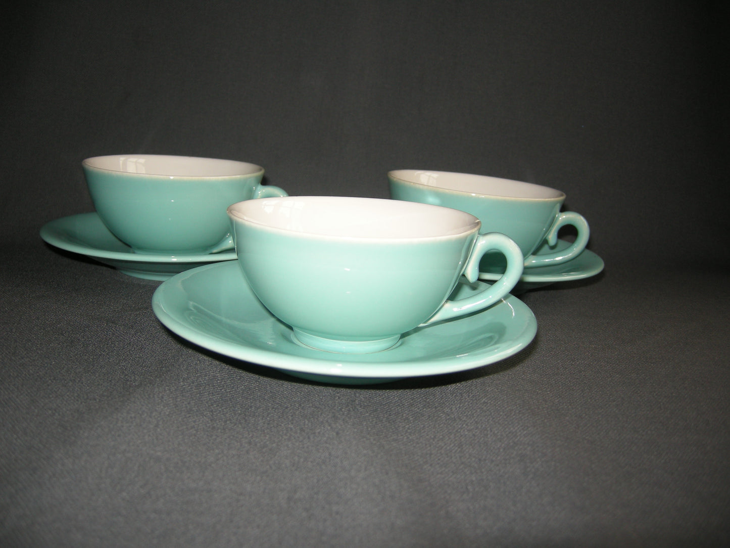 Huizen pastel aqua theekop & schotels met minimale beschadiging