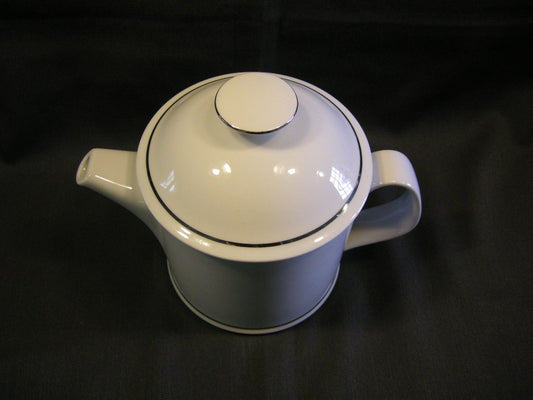 Arzberg spierwit met zilverkleurige rand theepot