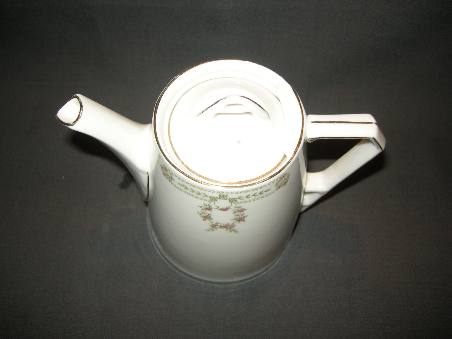J.Z. Co. Patria theepot