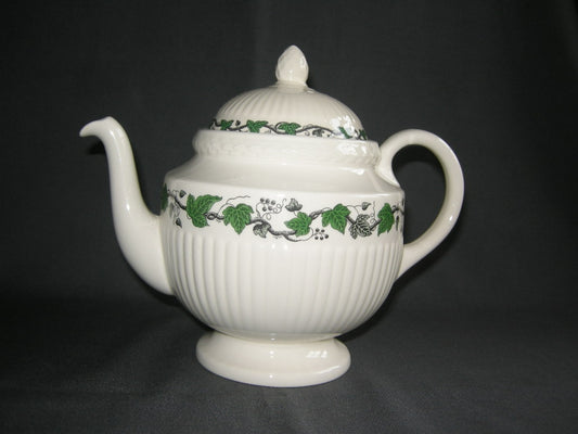 Wedgwood Stratford theepot