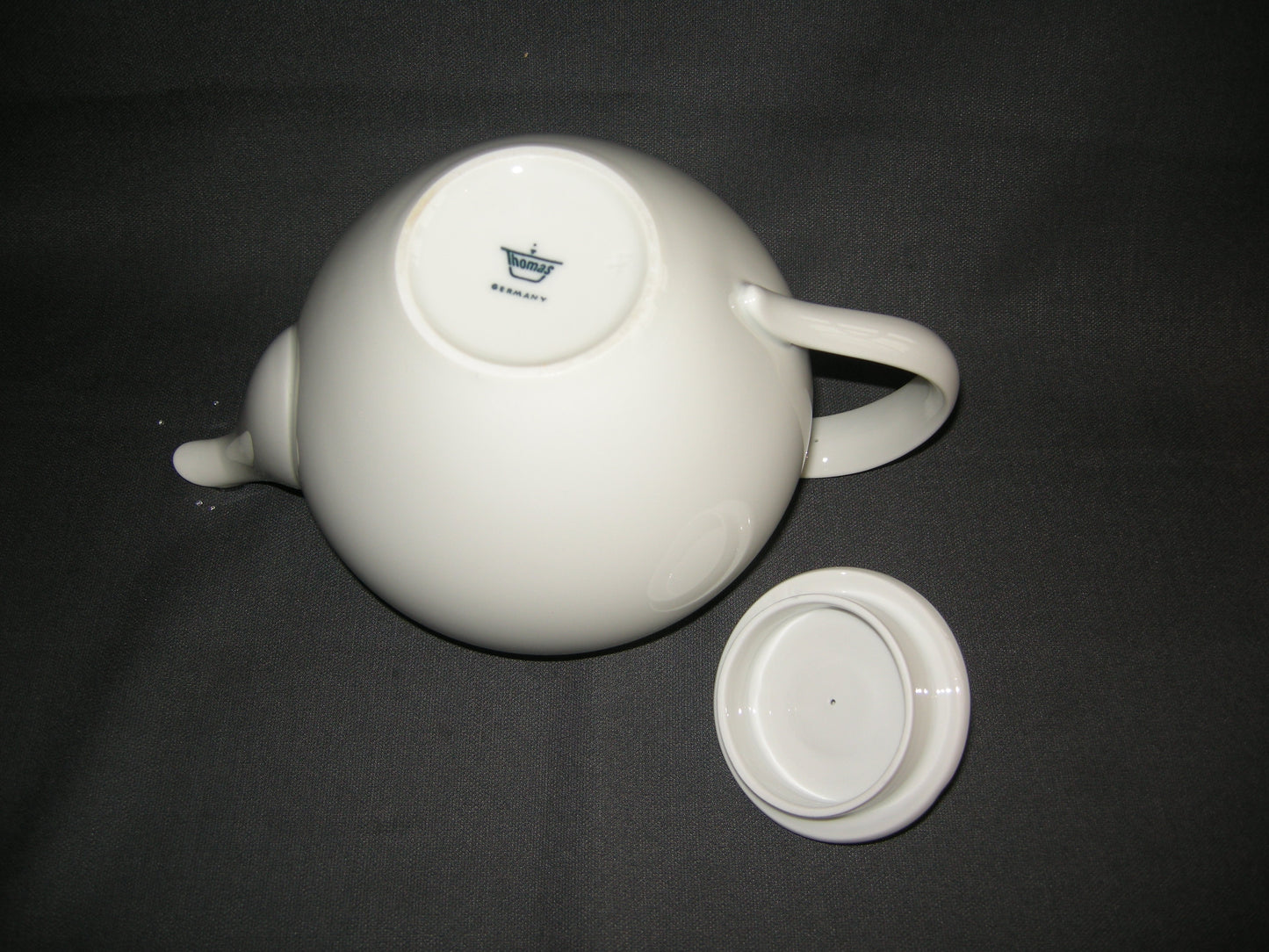 Thomas ontwerp Eva Zeisel theepot