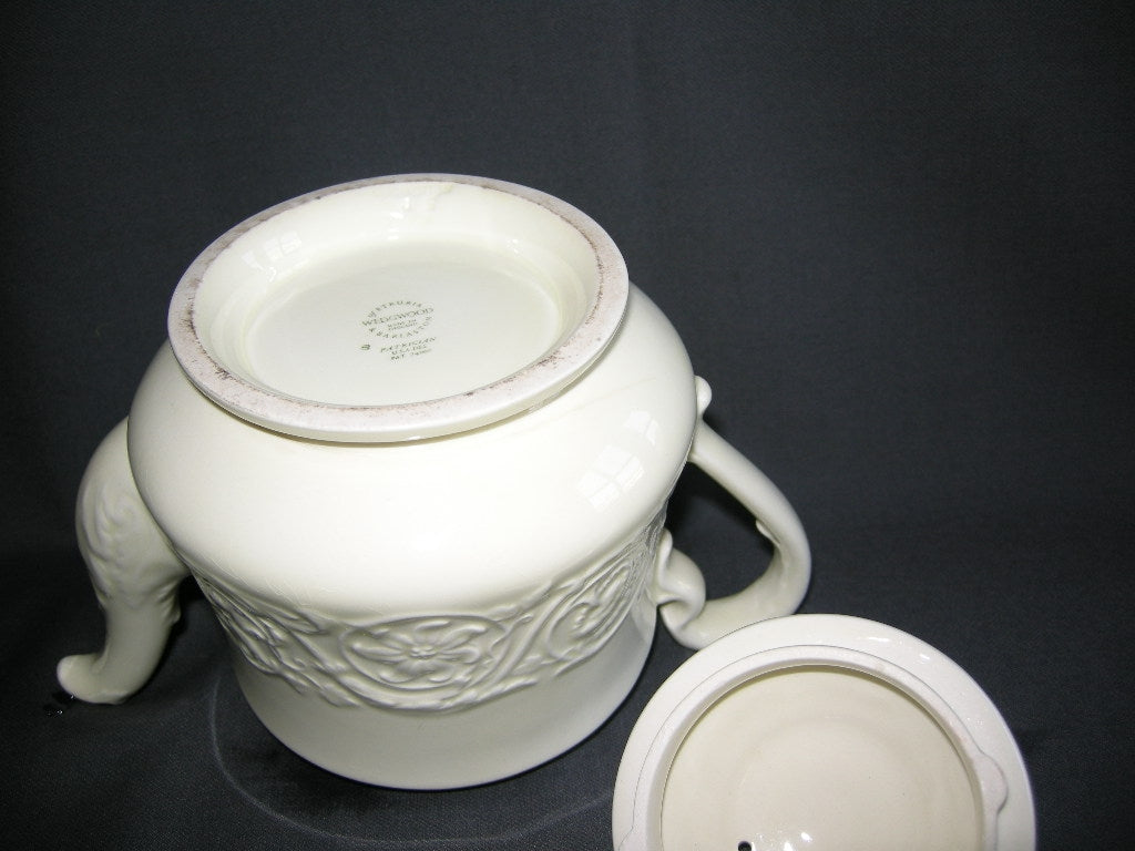 Wedgwood Patrician theepot