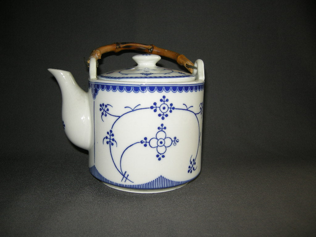 Indian Blue theepotje met lichte beschadiging
