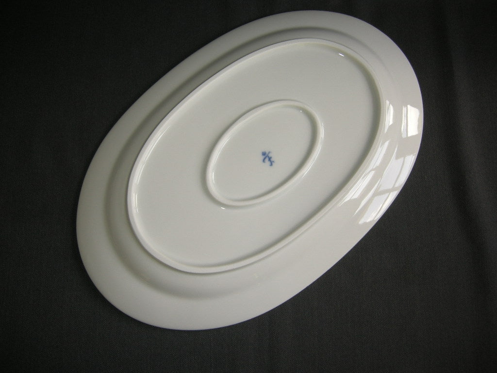 Fürstenberg Lottine vleesschaal 33,5 x 21,5 cm.