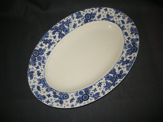Societe Ceramique Beatrix vleesschaal 33 cm.