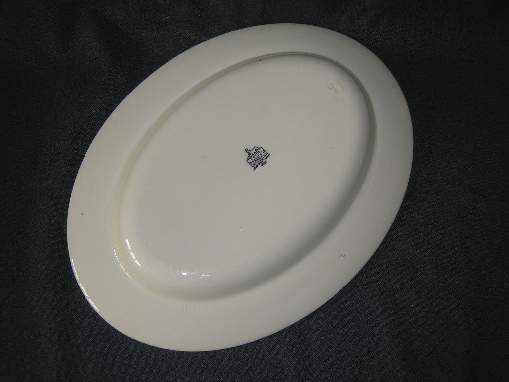 Petrus Regout Strandmodel groene lelie vleesschaal 34 x 25 cm.