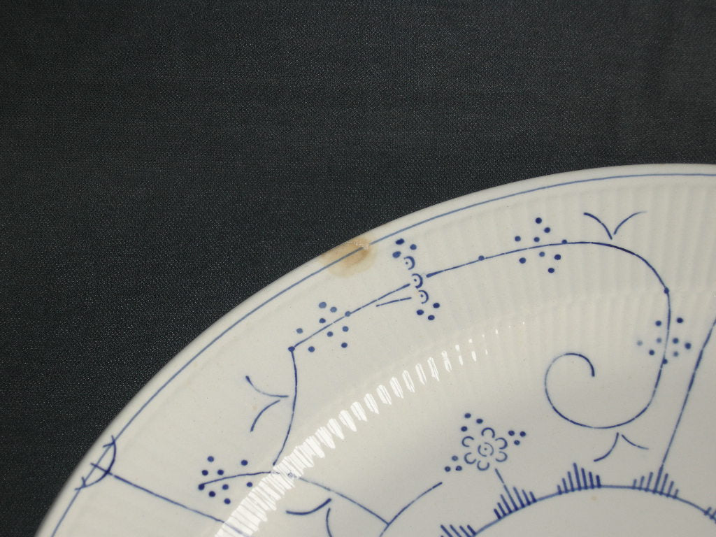 Boch Copenhague vleesschaal 35,5 x 27,5 cm. met beschadiging
